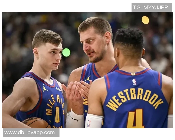 约基奇的怒火与小白胖子的反击揭示了他不为人知的一面