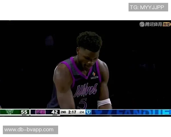 拼尽全力!戈贝尔全能表现助球队赢得关键胜利 拼尽全力!戈贝尔全能表现助球队赢得关键胜利