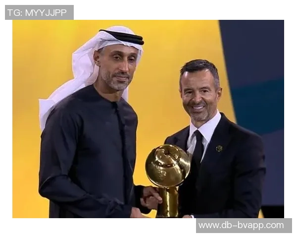 葡萄牙经纪人门德斯荣获2025年环足奖最佳经纪人殊荣