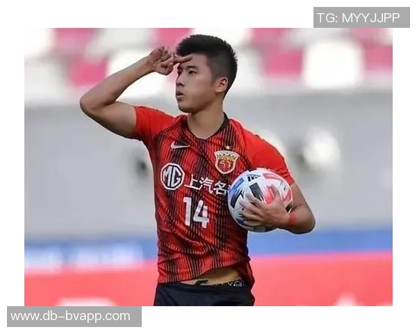 海港队临场调整蒯纪闻吾米提江替换李圣龙蒋光太助力逆转之战